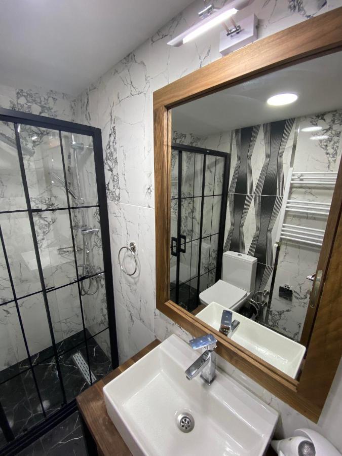 Alma Port Suites Istambul Exterior foto